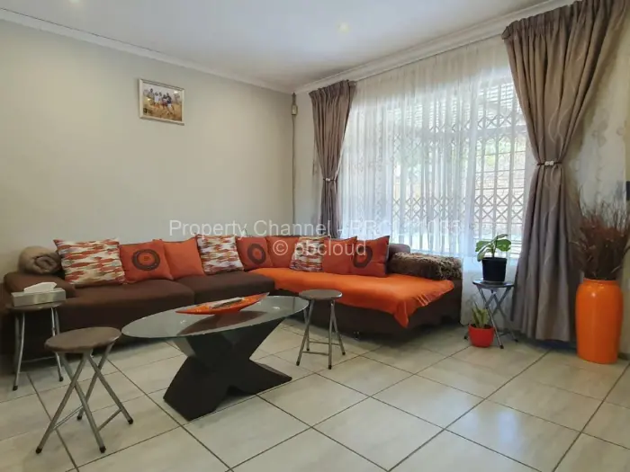 Townhouse/Cluster for Sale in Johannesburg CBD, Johannesburg