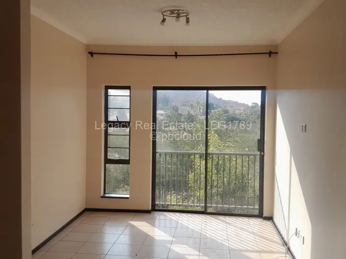 Flat/Apartment to Rent in Aspindale Park