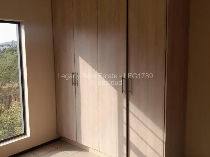 Flat/Apartment to Rent in Aspindale Park