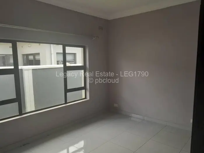 Townhouse/Complex/Cluster to Rent in Westgate