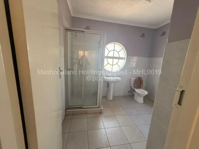Townhouse/Complex/Cluster to Rent in Borrowdale