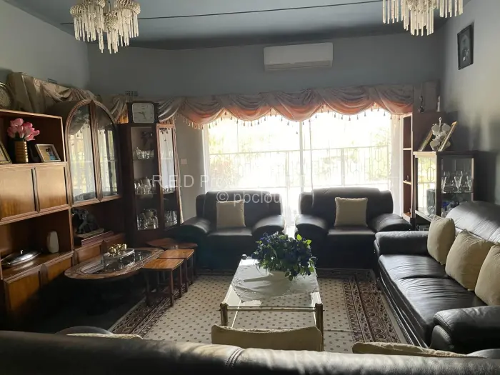3 Bedroom House for Sale in Kensington Byo, Bulawayo