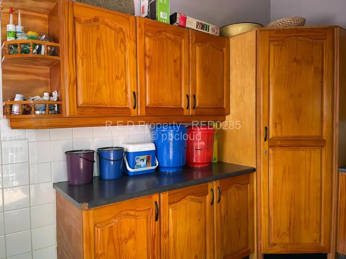 3 Bedroom House for Sale in Kensington Byo, Bulawayo
