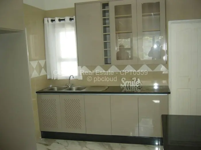 5 Bedroom House to Rent in Borrowdale Brooke