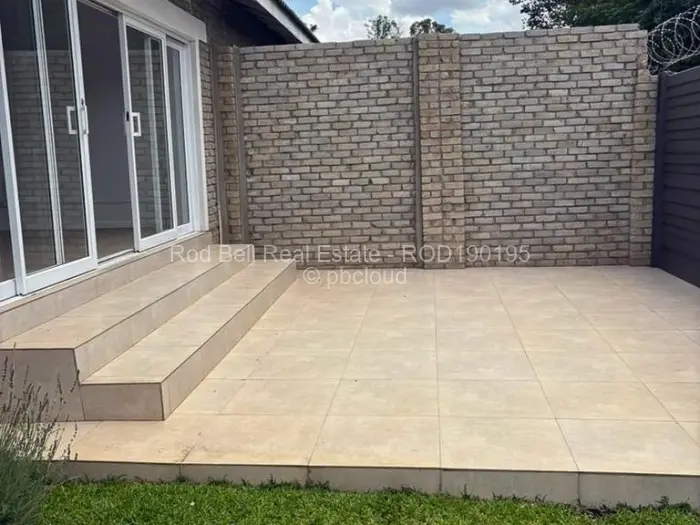Townhouse/Cluster for Sale in Greendale, Harare