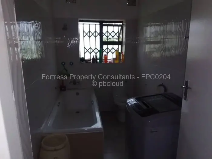 3 Bedroom House to Rent in Greendale