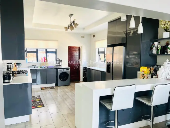 Townhouse/Cluster for Sale in Highlands, Harare