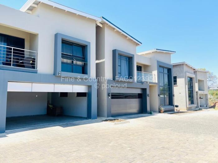 Townhouse/Cluster for Sale in Highlands, Harare
