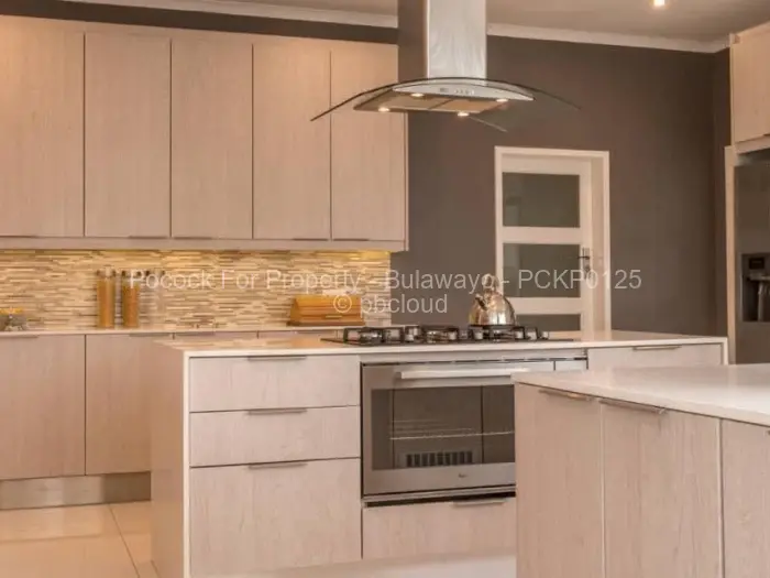4 Bedroom House for Sale in Hillside Byo, Bulawayo