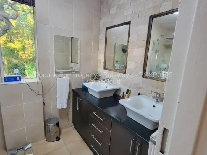 4 Bedroom House for Sale in Hillside Byo, Bulawayo