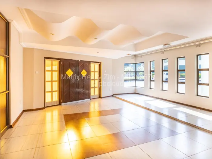 5 Bedroom House for Sale in Borrowdale, Harare