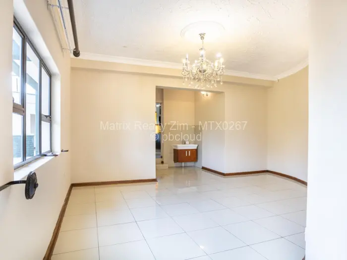 5 Bedroom House for Sale in Borrowdale, Harare