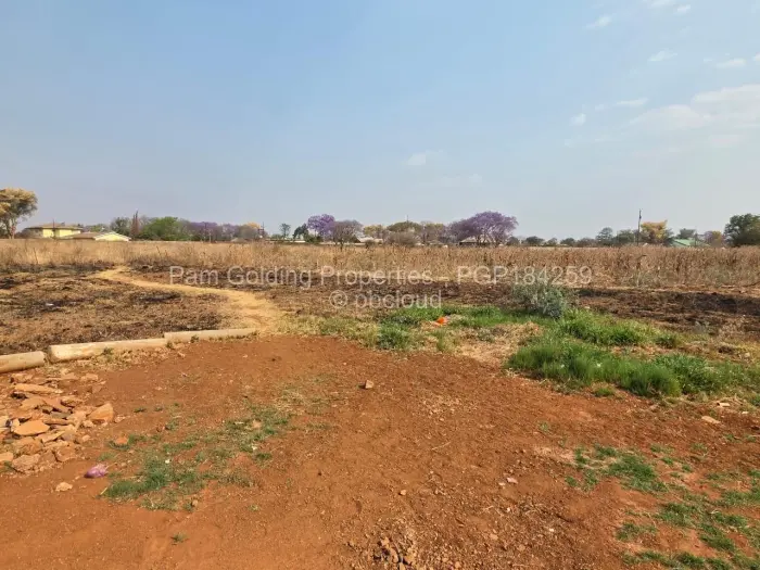 5 Bedroom House for Sale in Kingsdale, Bulawayo