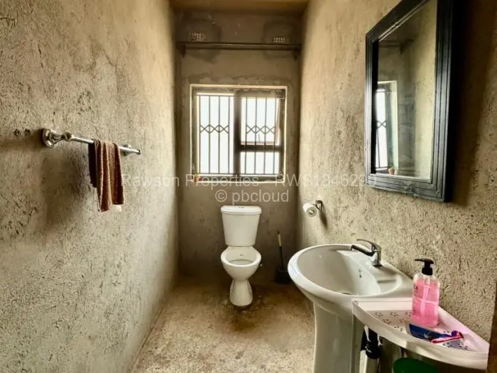 4 Bedroom House for Sale in Rockview, Harare