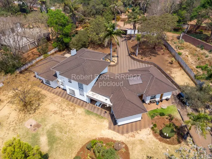 5 Bedroom House for Sale in Borrowdale, Harare