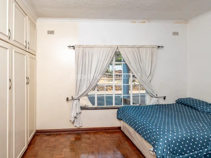 5 Bedroom House for Sale in Borrowdale, Harare