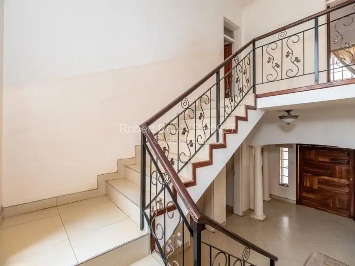 5 Bedroom House for Sale in Borrowdale, Harare