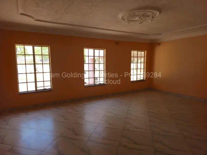 Commercial Property to Rent in Newlands