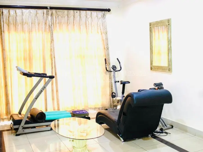 7 Bedroom House for Sale in Borrowdale Brooke, Harare