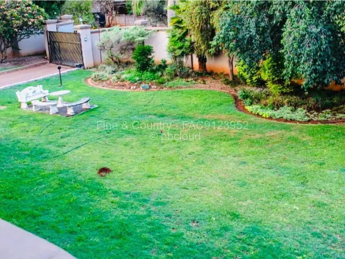 7 Bedroom House for Sale in Borrowdale Brooke, Harare