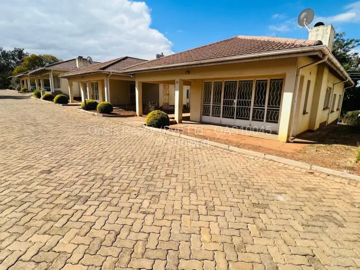 Townhouse/Complex/Cluster for Sale in Kamfinsa, Harare