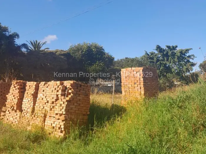 Land for Sale in Borrowdale, Harare