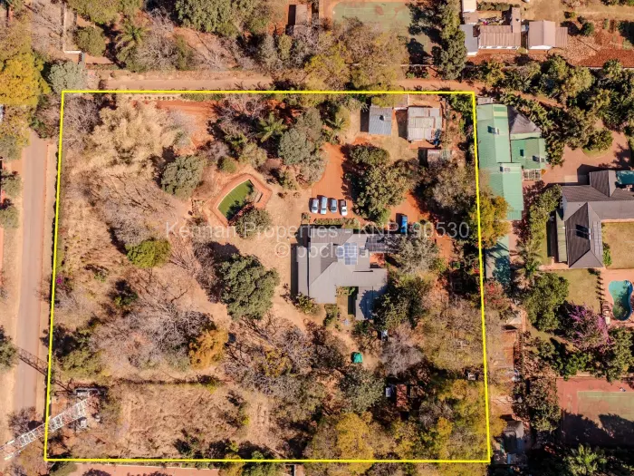 6 Bedroom House for Sale in Avondale, Harare