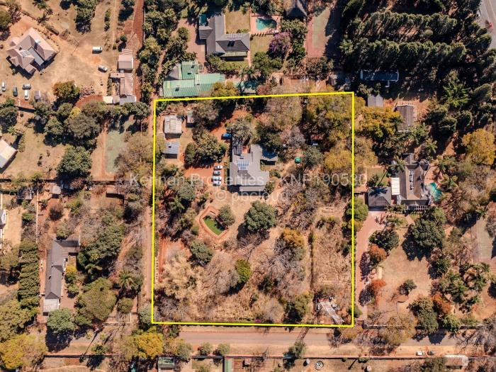 6 Bedroom House for Sale in Avondale, Harare