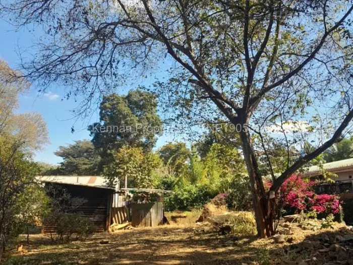 6 Bedroom House for Sale in Avondale, Harare
