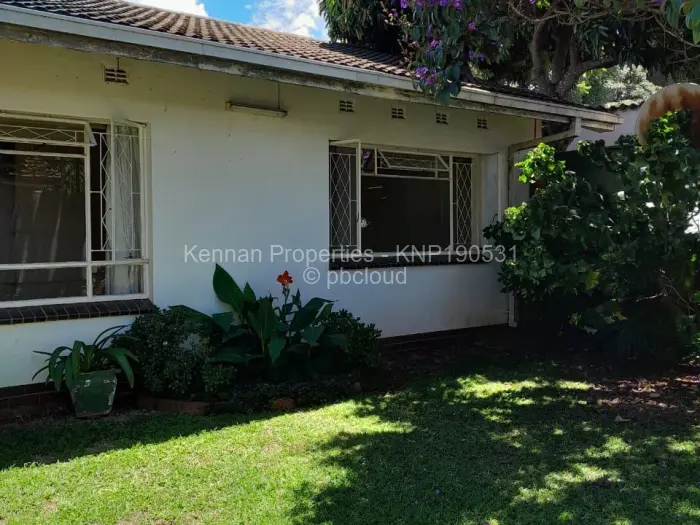 3 Bedroom Cottage/Garden Flat for Sale in Avondale, Harare