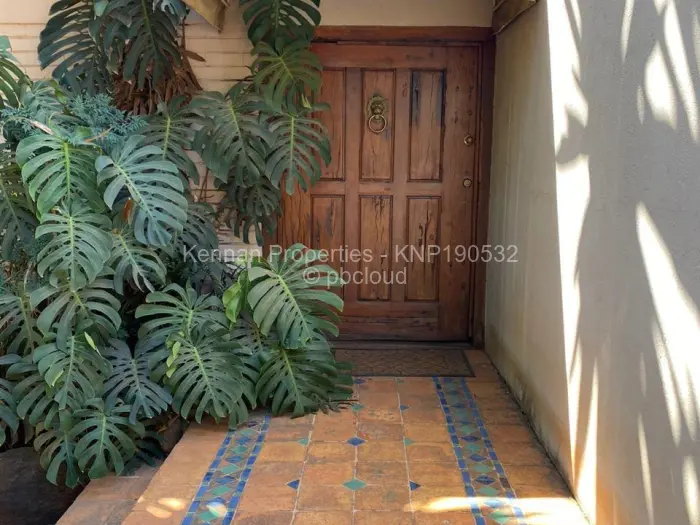 6 Bedroom House for Sale in Mandara, Harare