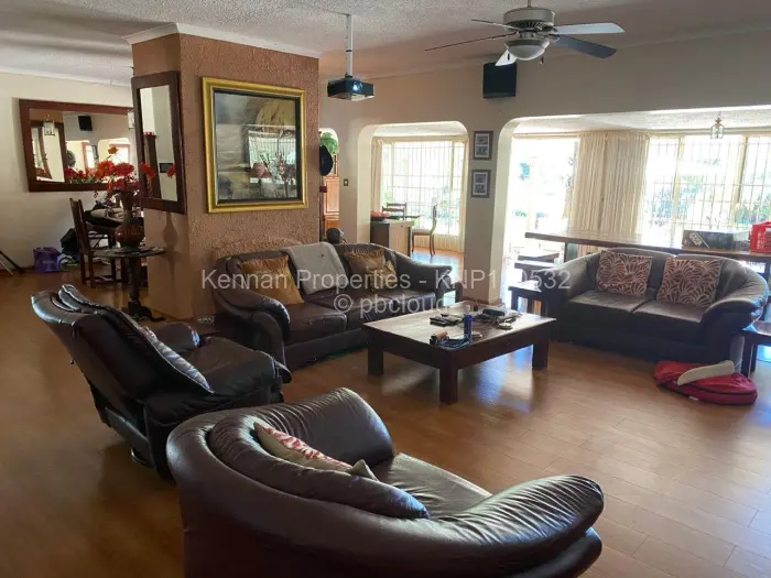 6 Bedroom House for Sale in Mandara, Harare