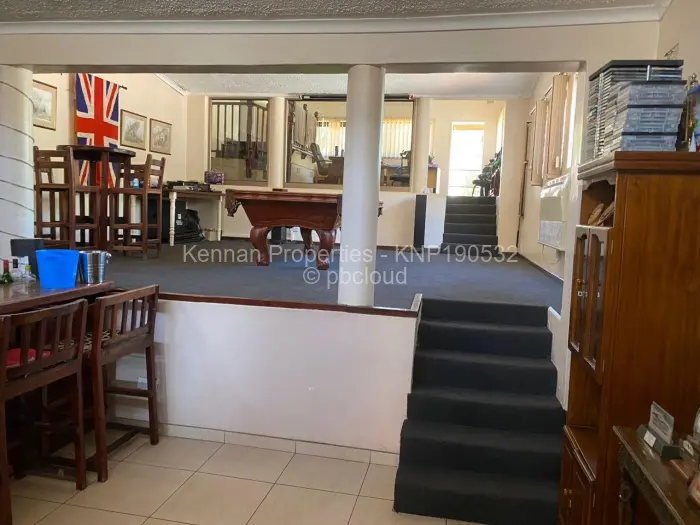 6 Bedroom House for Sale in Mandara, Harare