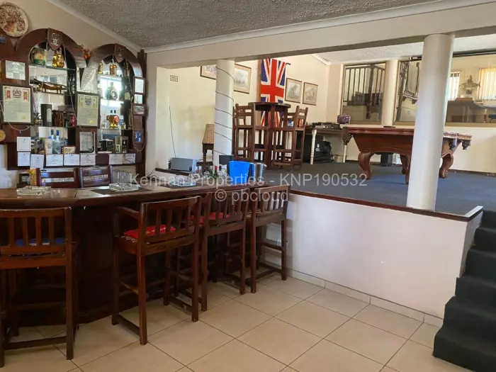 6 Bedroom House for Sale in Mandara, Harare