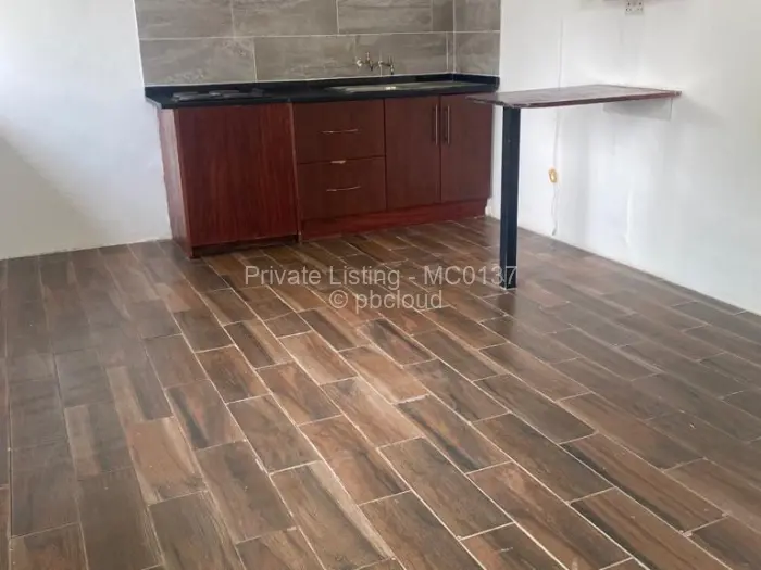 1 Bedroom Cottage/Garden Flat to Rent in Helensvale, Harare