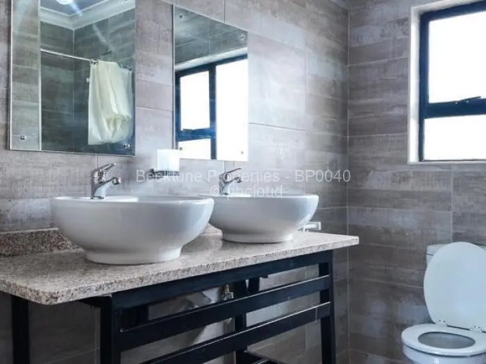 Townhouse/Cluster for Sale in Burnside, Bulawayo