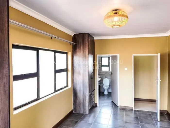 Townhouse/Cluster for Sale in Burnside, Bulawayo