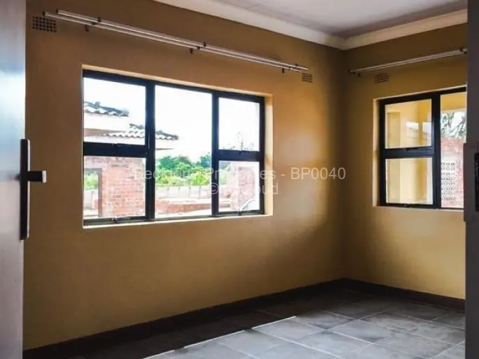 Townhouse/Cluster for Sale in Burnside, Bulawayo