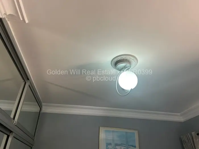 6 Bedroom House to Rent in Borrowdale Brooke