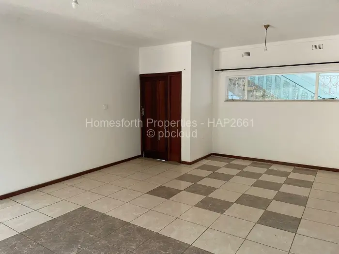 Flat/Apartment to Rent in Hillside
