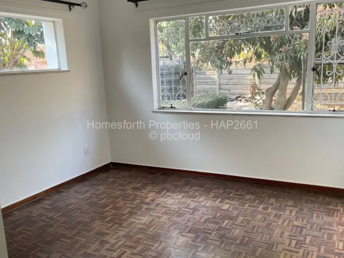 Flat/Apartment to Rent in Hillside