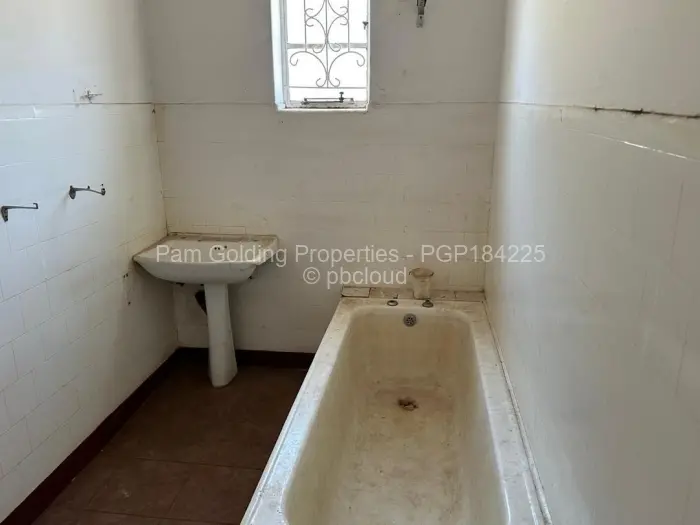 3 Bedroom House for Sale in Milton Park, Harare