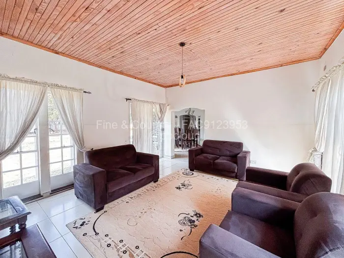 5 Bedroom House for Sale in Borrowdale, Harare