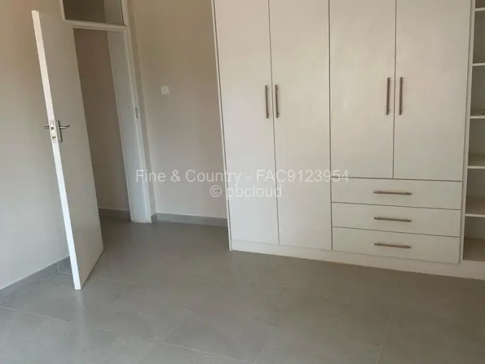 Flat/Apartment for Sale in Marlborough, Harare