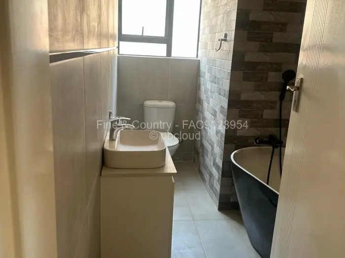Flat/Apartment for Sale in Marlborough, Harare