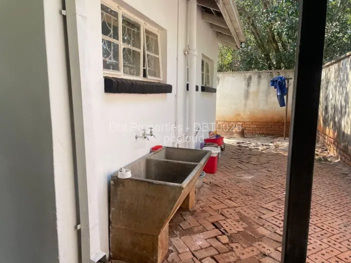 3 Bedroom Cottage/Garden Flat to Rent in Highlands, Harare