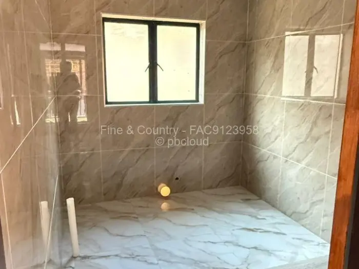 Townhouse/Complex/Cluster for Sale in Greendale, Harare