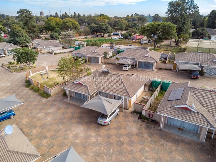 Townhouse/Cluster to Rent in Prospect, Harare