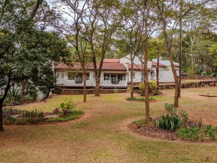 5 Bedroom House for Sale in Helensvale, Harare