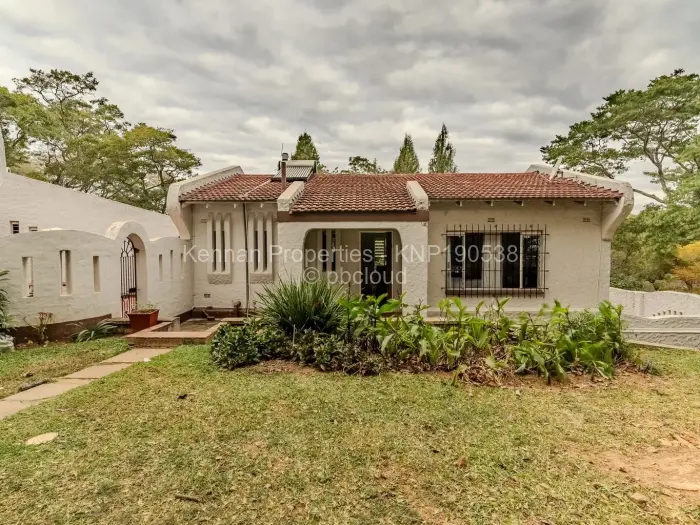 5 Bedroom House for Sale in Helensvale, Harare